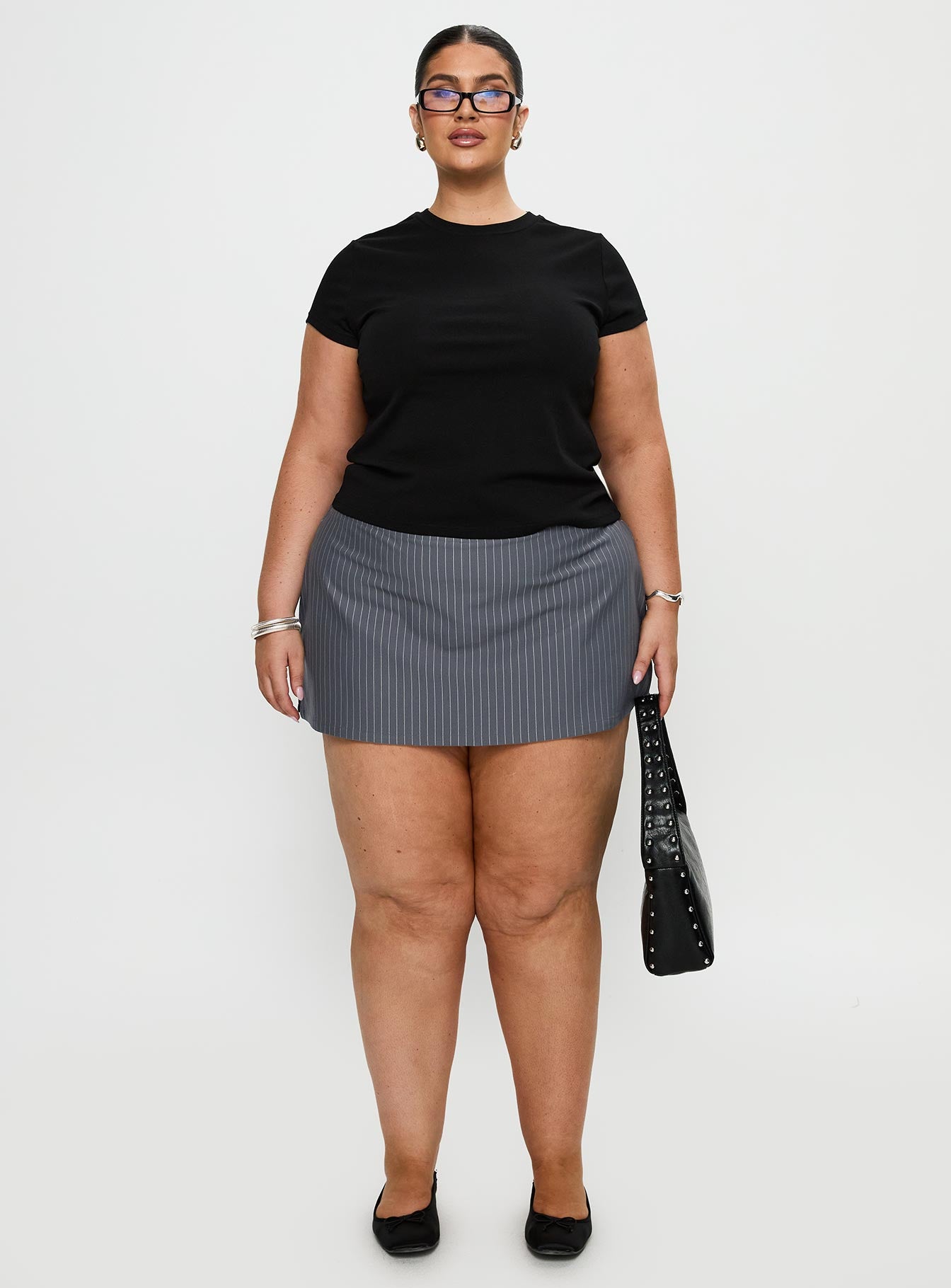 Can't Sleep Skort Charcoal Stripe Curve - Image 7
