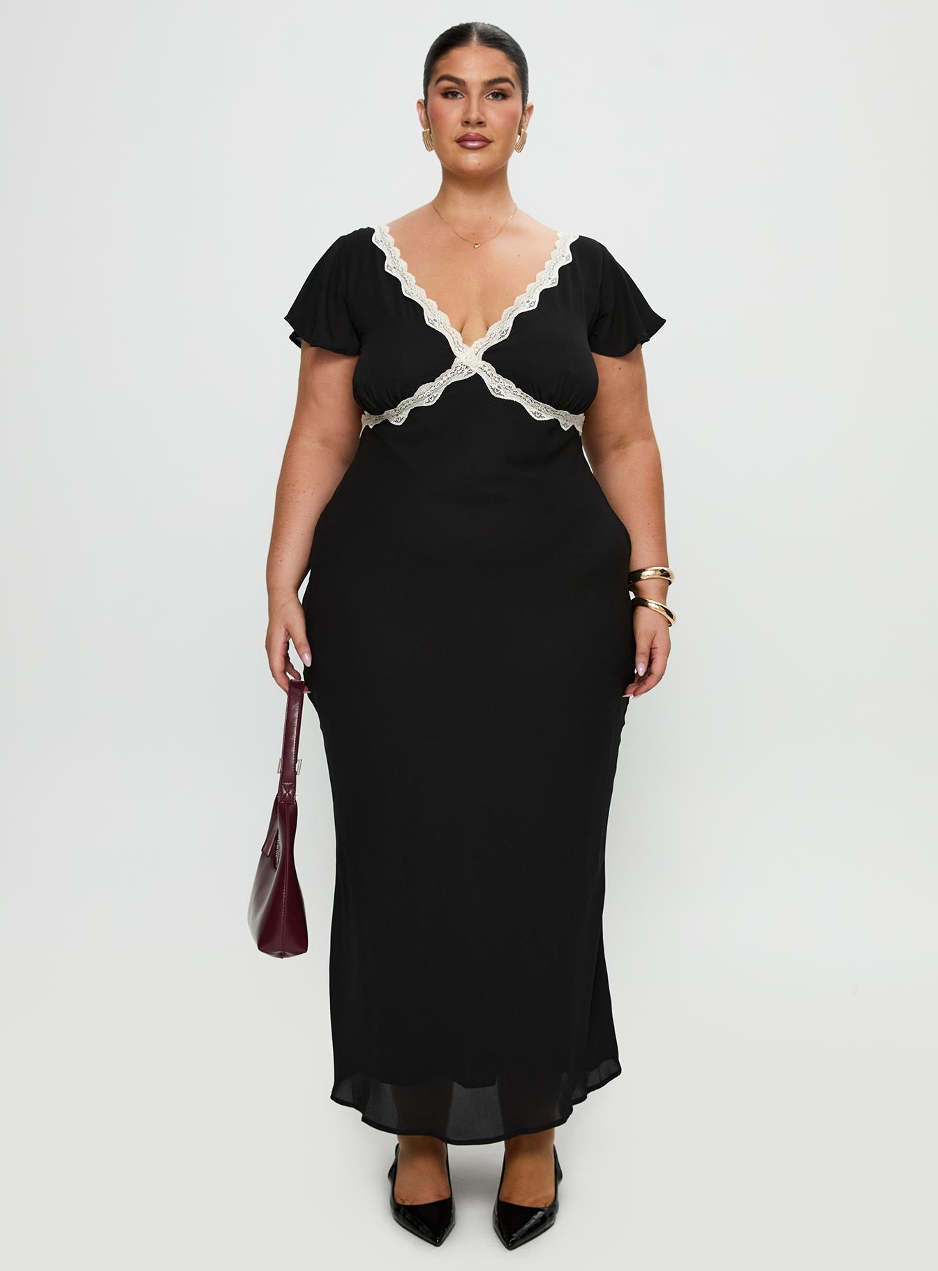 Barbarita Lace Maxi Dress Black Curve - Image 7