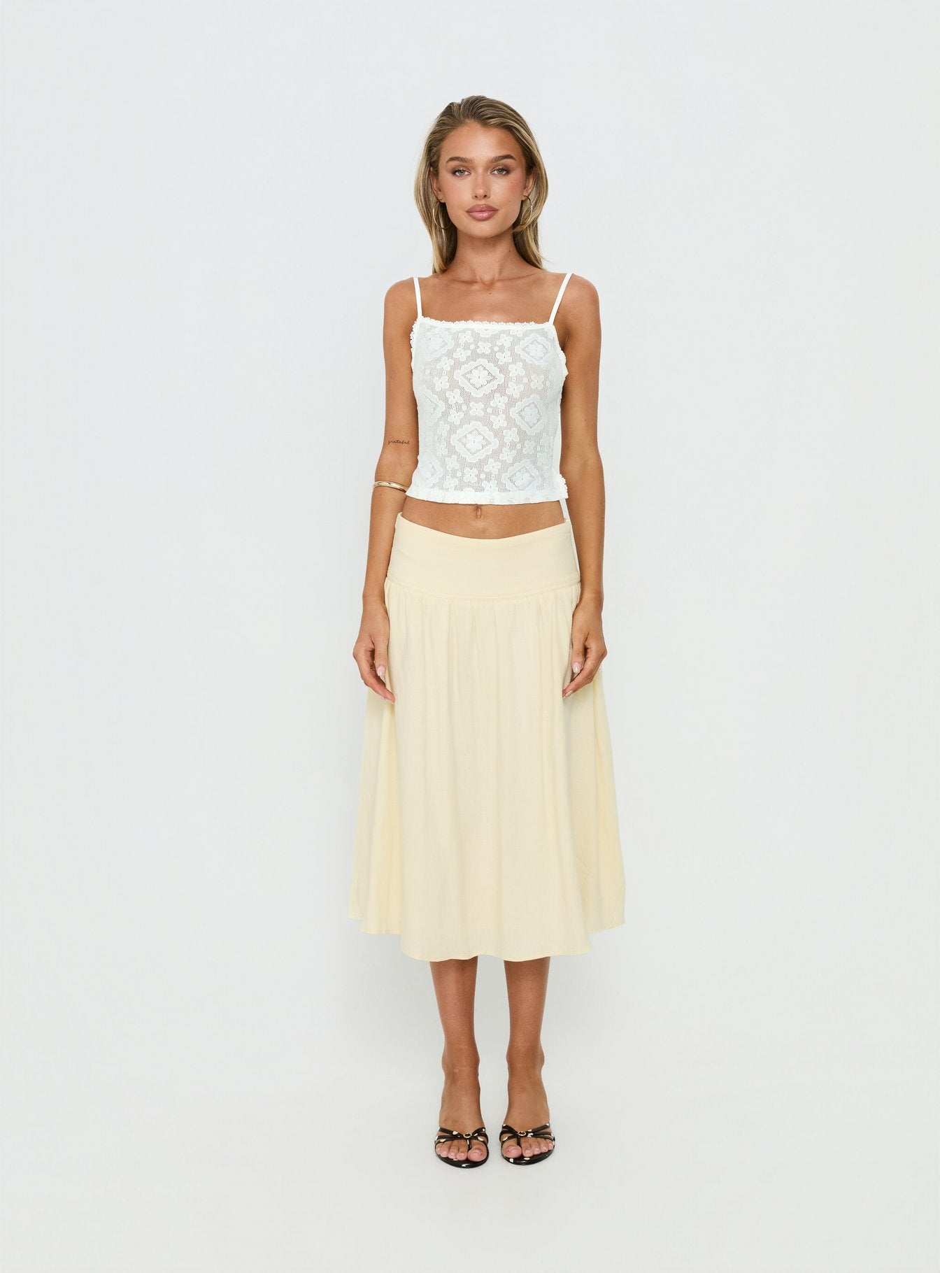 Lichen Lace Backless Top White - Image 7