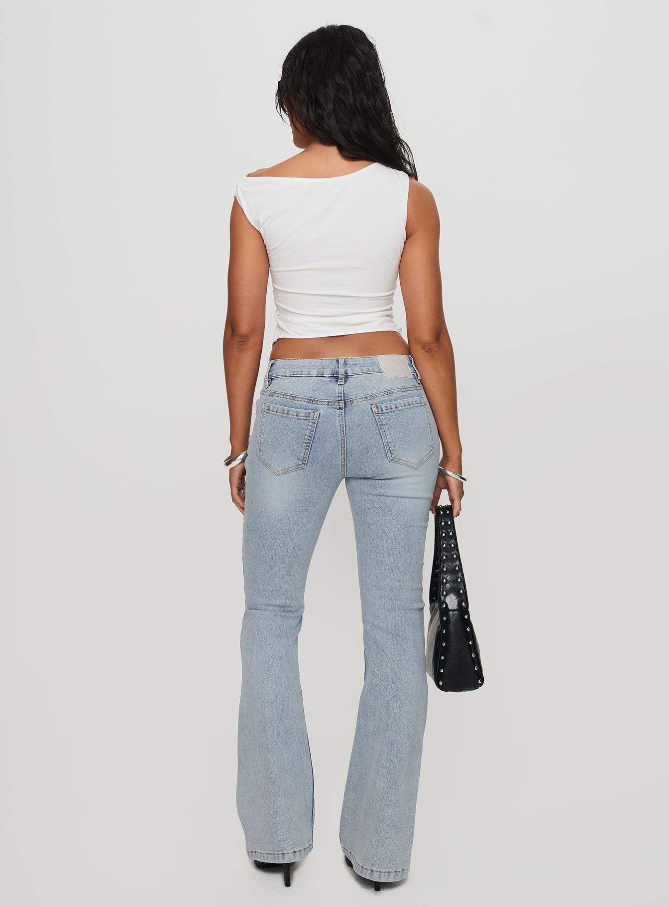 Bethany Low Rise Bootleg Jeans Light Wash - Image 5