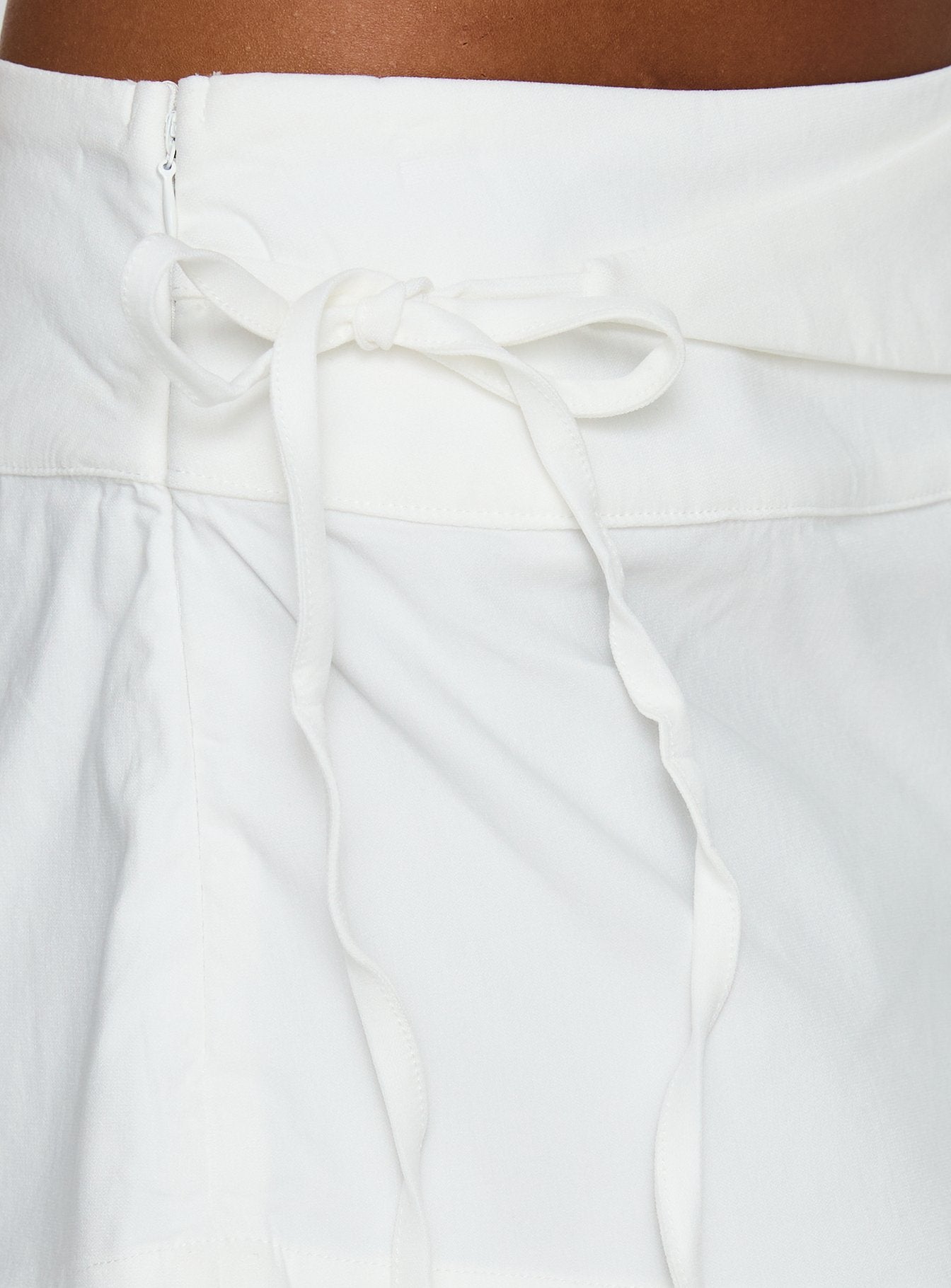 Senzo Wrap Shorts White - Image 7