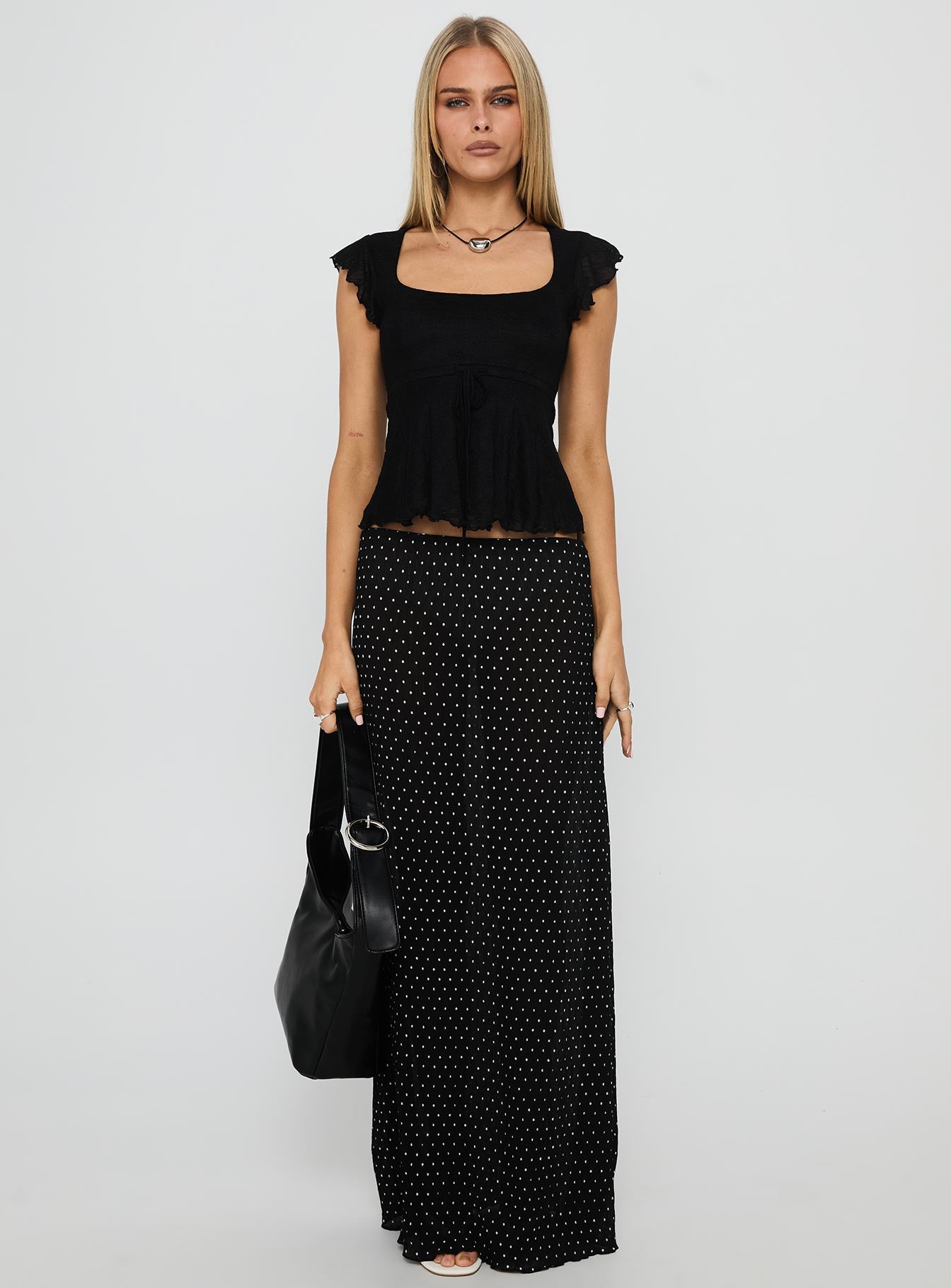 Auroraah Frill Top Black - Image 7