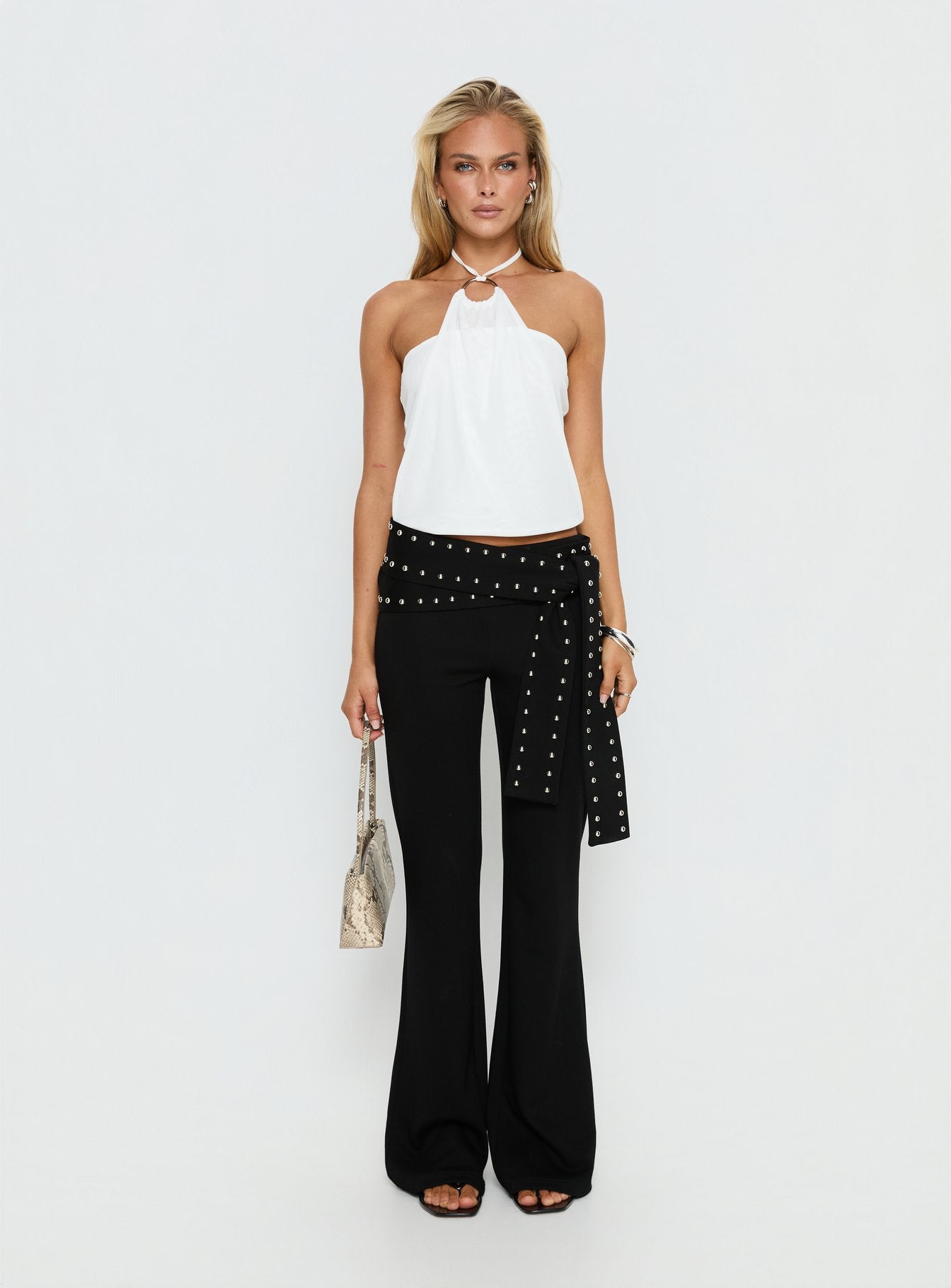 Hedlea Draped Ring Detail Top White - Image 7