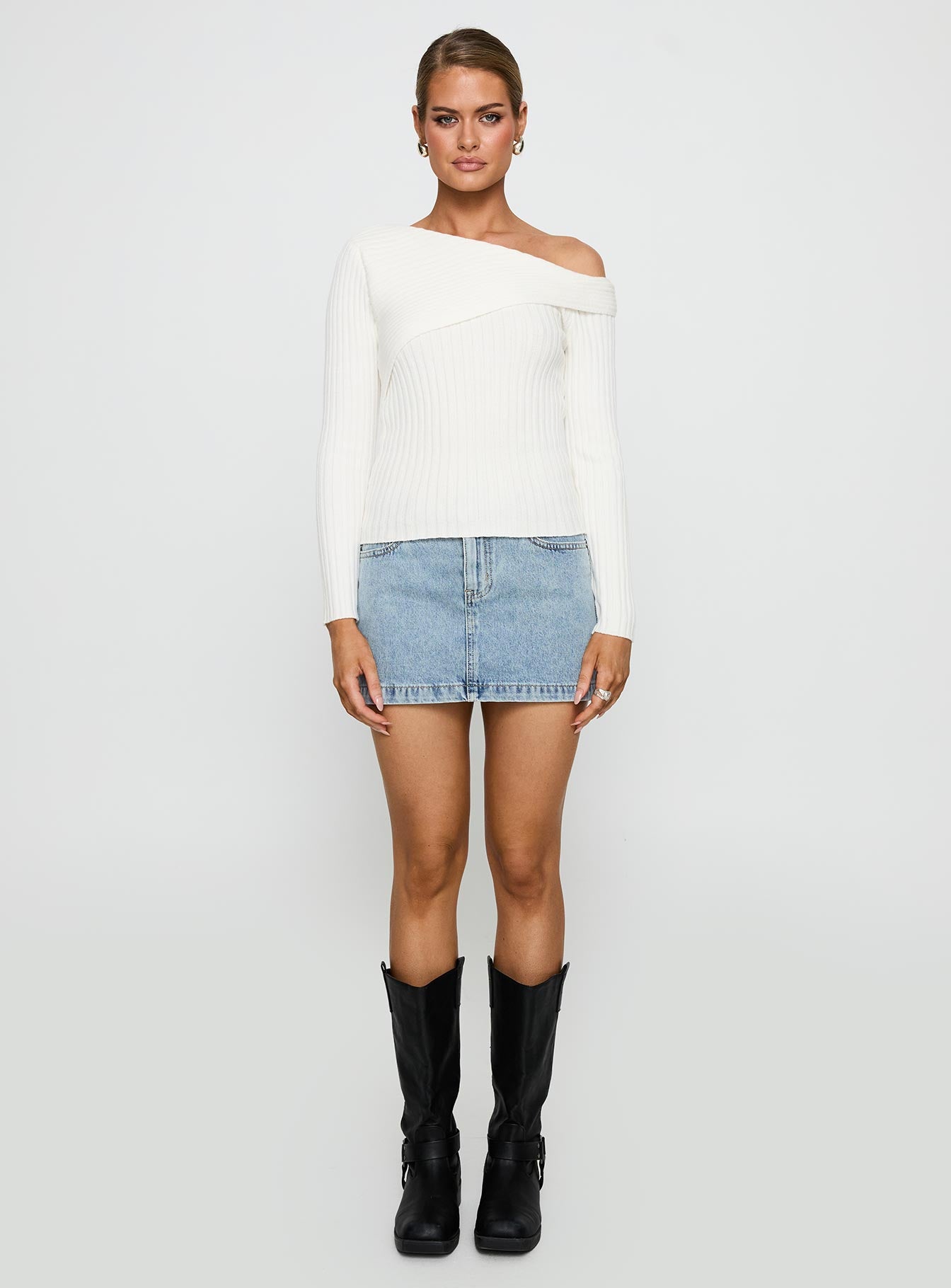 Jaybell Cold Shoulder Sweater White - Image 7