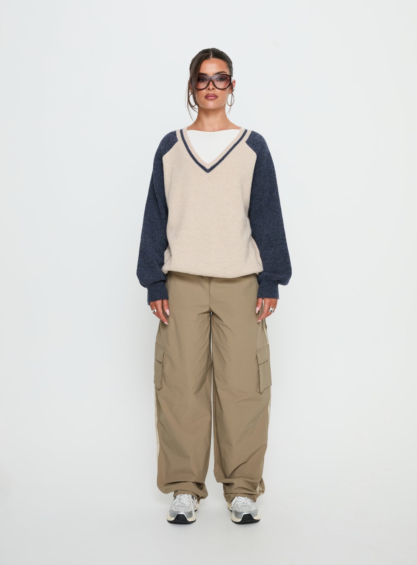 Adana V Neck Graphic Knit Sweater Multi - Image 6