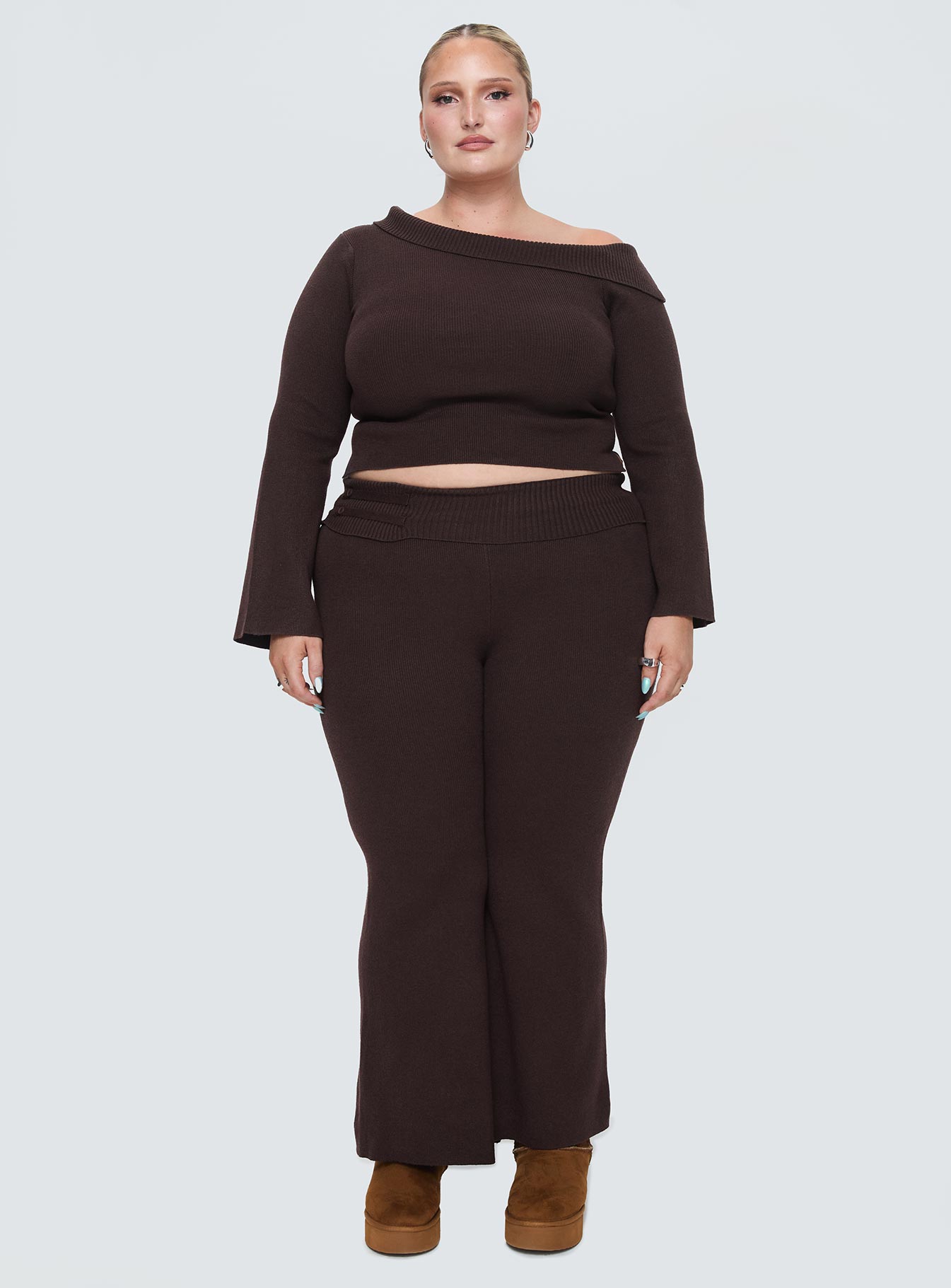 Sina Off The Shoulder Top Chocolate Curve - Image 7