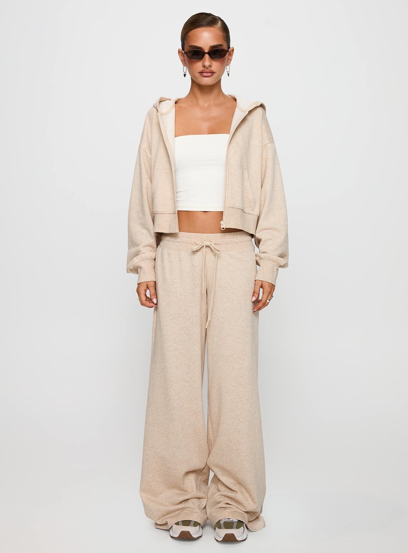 Mindful Low Rise Pant Oat Marle - Image 7