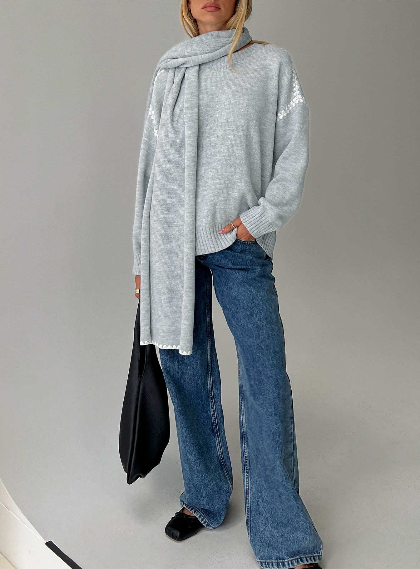 Keriana Contrast Stitch Knit Sweater Grey / White - Image 8