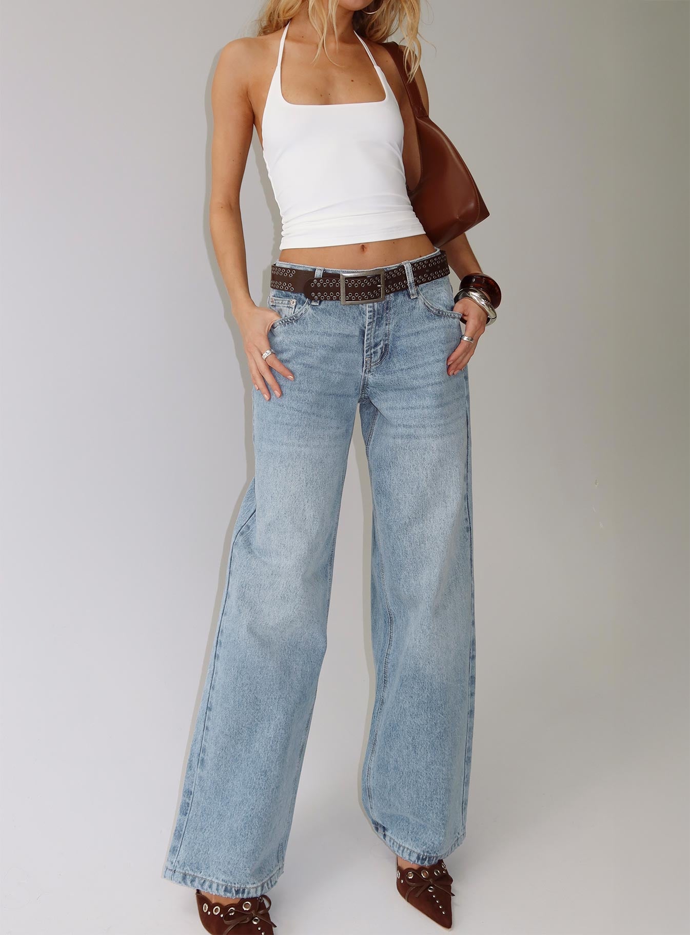 Serenitia Mid Rise Straight Leg Jeans Light Wash Tall - Image 15