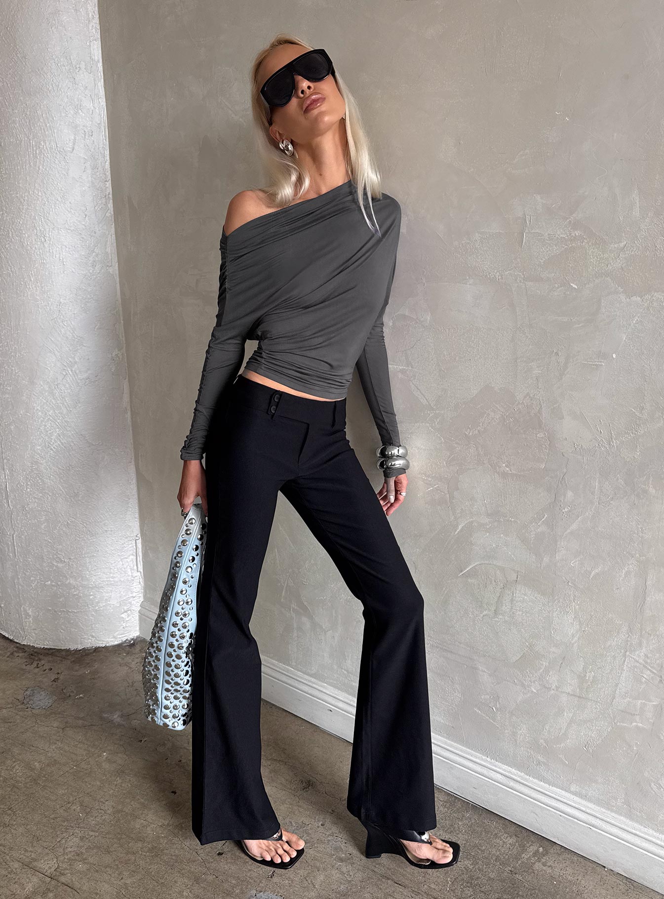 Kinkirk Flared Pants Black - Image 13
