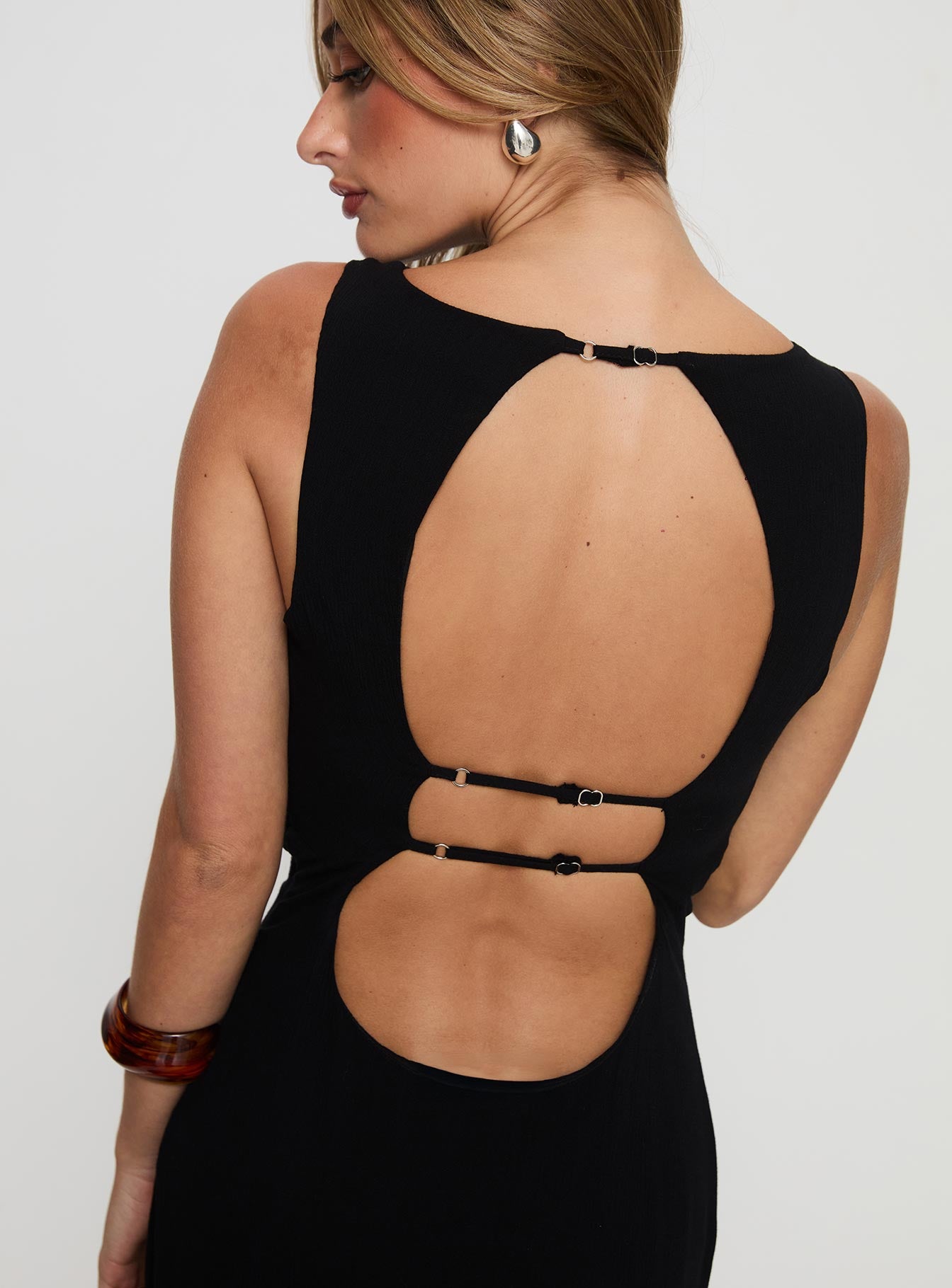 Ace Of Hearts Backless Maxi Dress Black Petite - Image 7