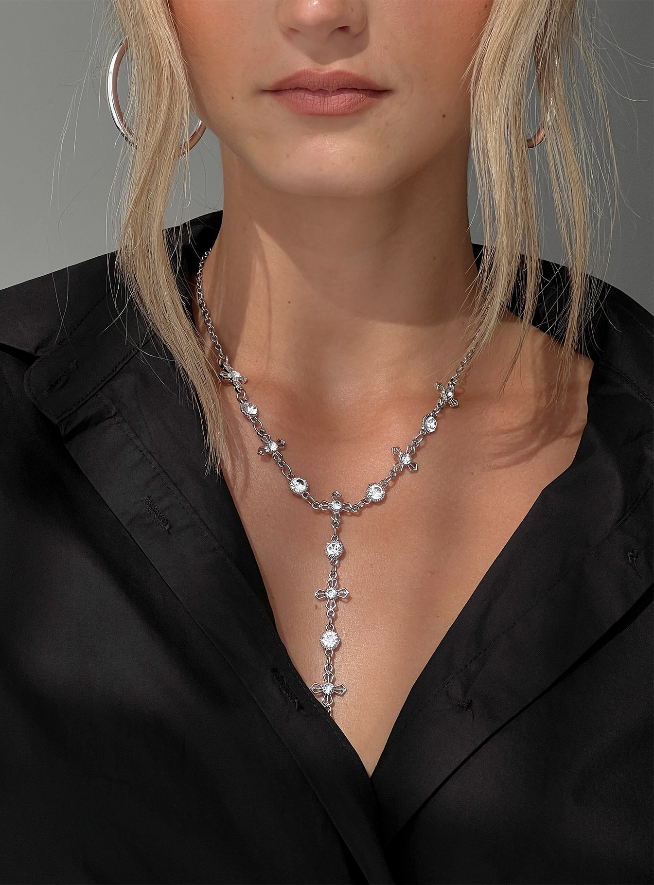Ellasyn Y Necklace Silver - Image 4