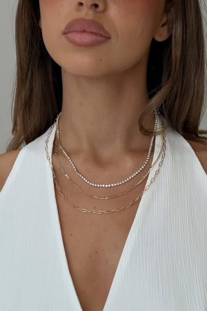 Gleaming Necklace Gold