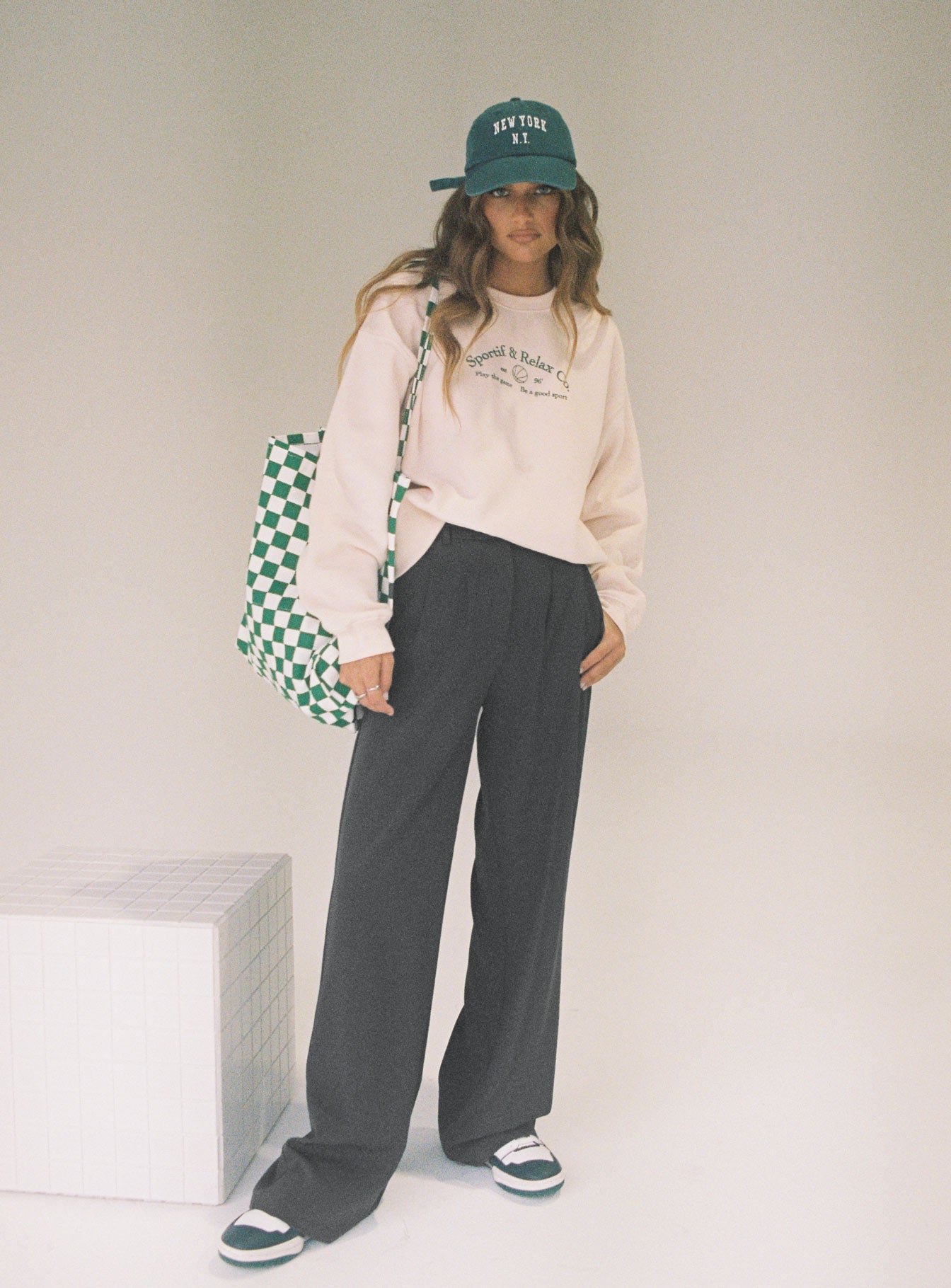 Archer Pants Slate - Image 12