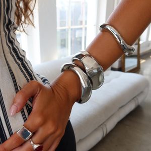 Hot Gossip Cuff Set Silver