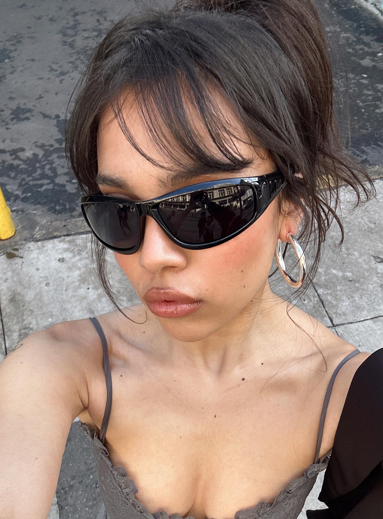 Mora Sunglasses Black - Image 6