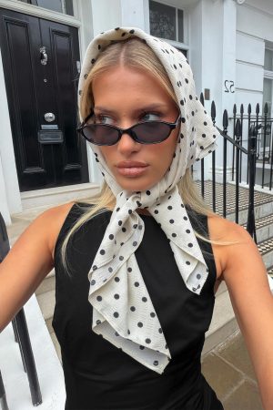 Nellie Scarf Cream Polka