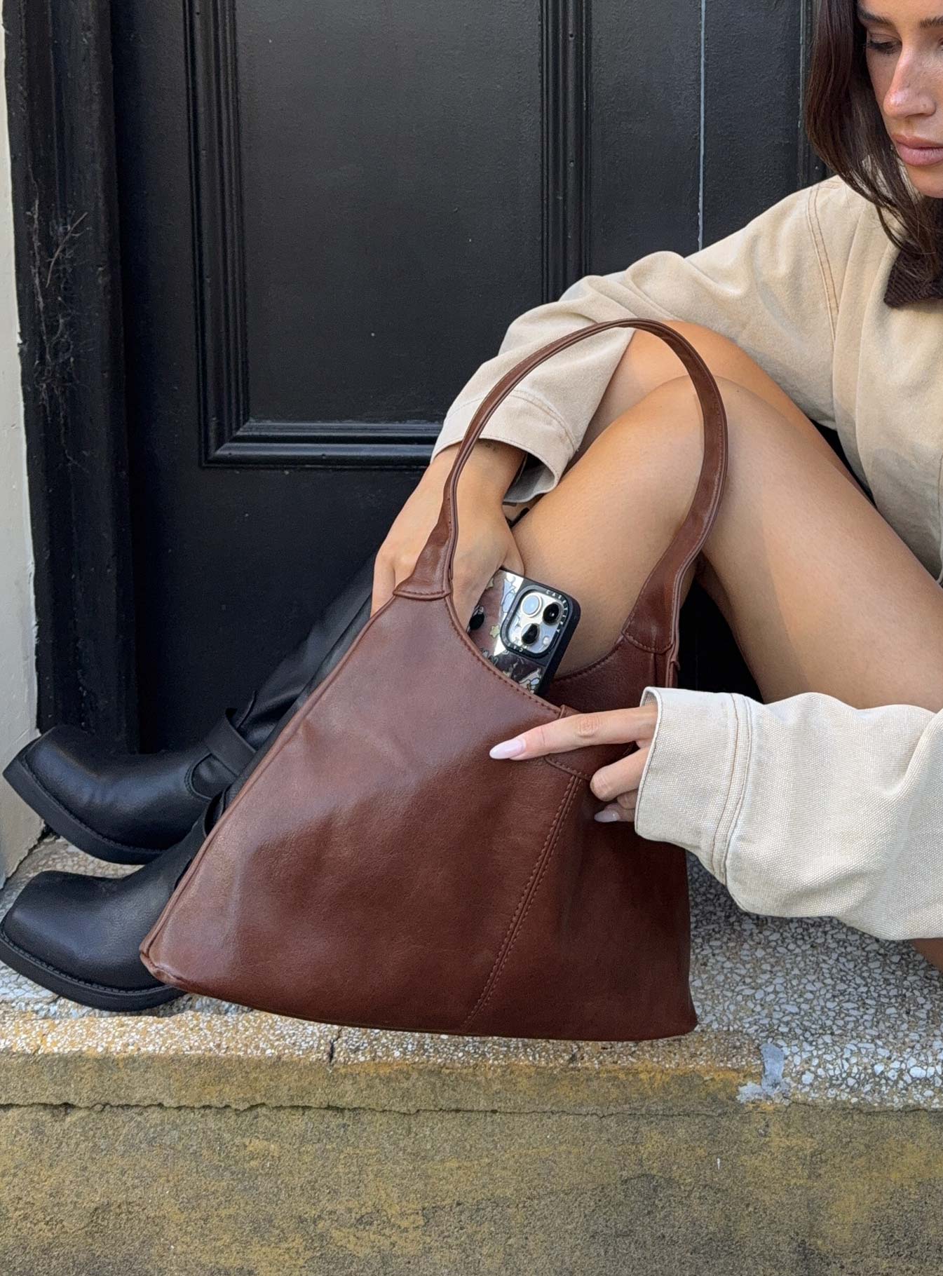 Patty Shoulder Bag Brown - Image 8