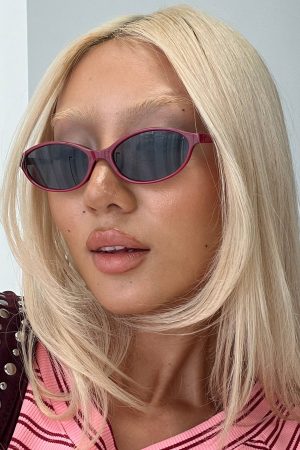Wonderful World Sunglasses Plum