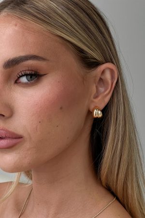 Beck And Call Earrings Gold